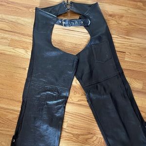 Leather motorcycle chaps